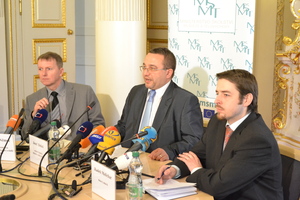 Rezignace ministra Dobeše